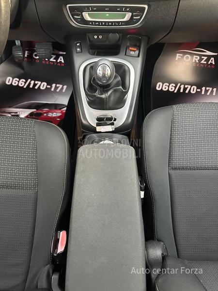 Renault Scenic N O V