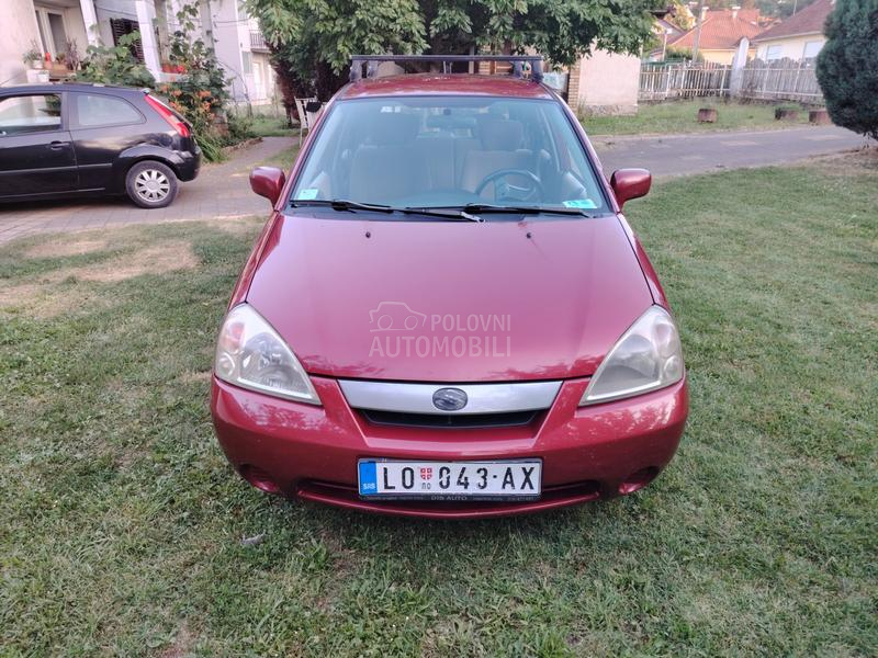 Suzuki Liana 