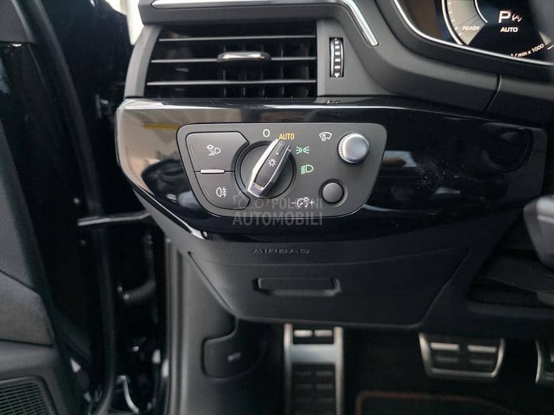 Audi A4 40TFSI S line