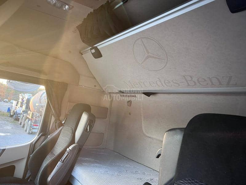 Mercedes Benz Actros 1845 LowLiner