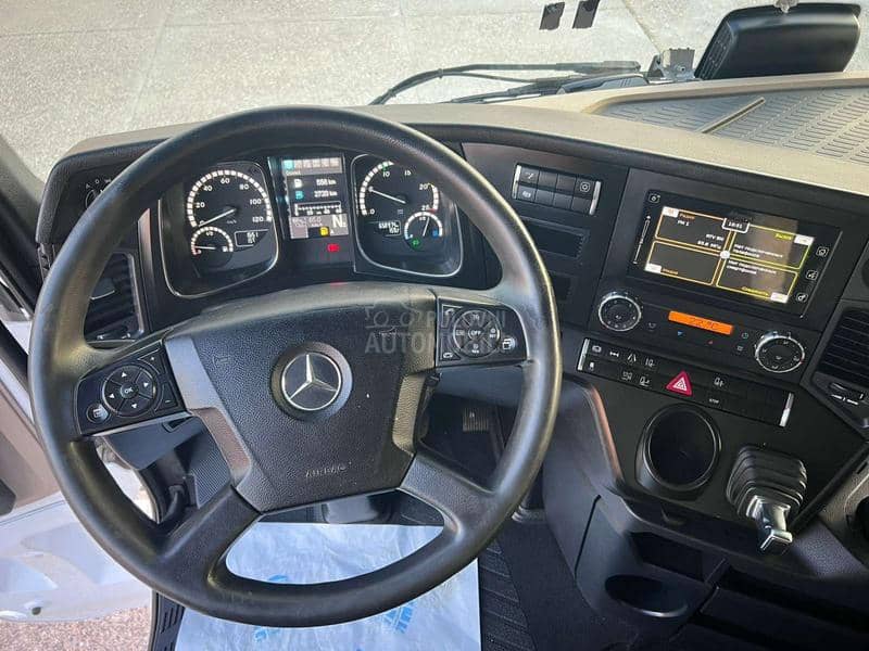 Mercedes Benz Actros 1845 LowLiner