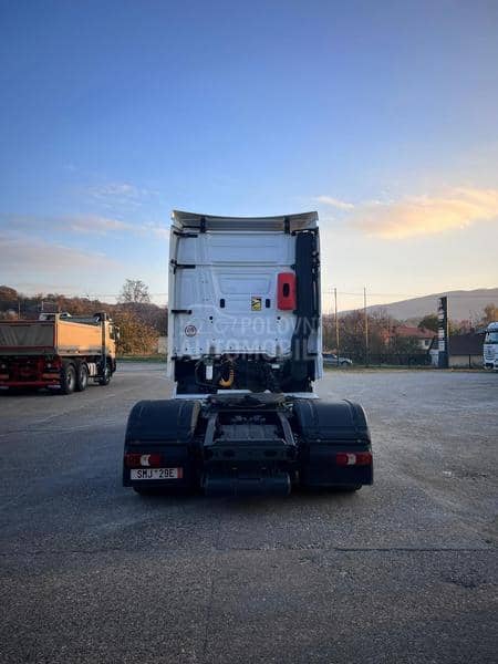 Mercedes Benz Actros 1845 LowLiner