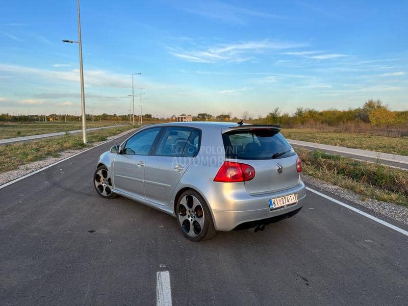 Volkswagen Golf 5 GTI DSG