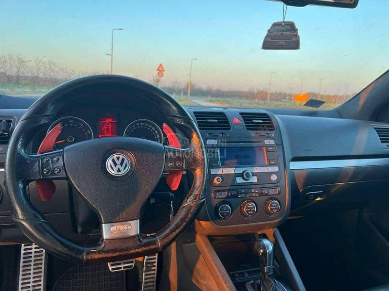 Volkswagen Golf 5 GTI DSG