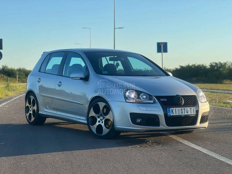 Volkswagen Golf 5 GTI DSG
