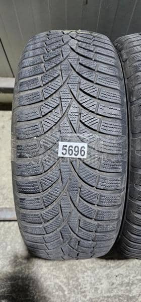 Toyo 215/60 R16 Zimska