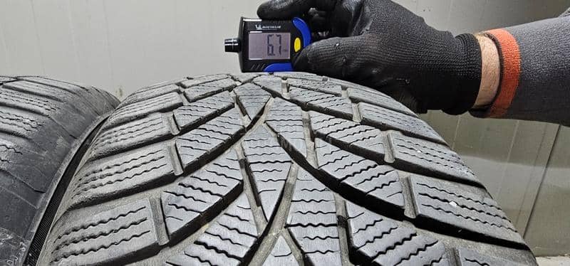 Toyo 215/60 R16 Zimska