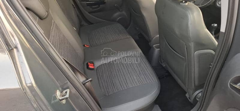 Opel Corsa D 1.2 BENC FFUULL