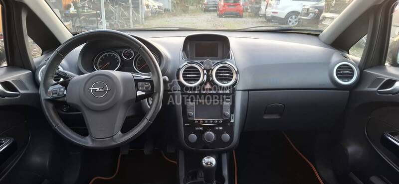Opel Corsa D 1.2 BENC FFUULL