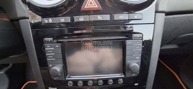 Opel Corsa D 1.2 BENC FFUULL