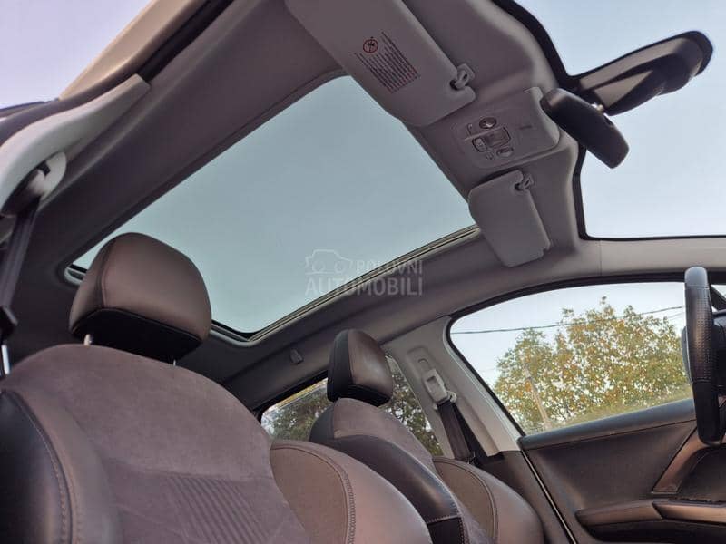 Peugeot 2008 1.6hdi C.r.o.s.w.a.y