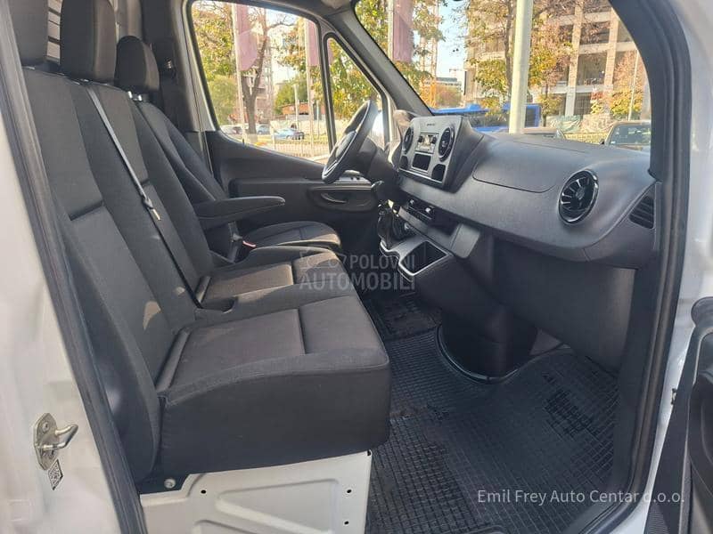 Mercedes Benz Sprinter Furgon 315 CDI KA 3924
