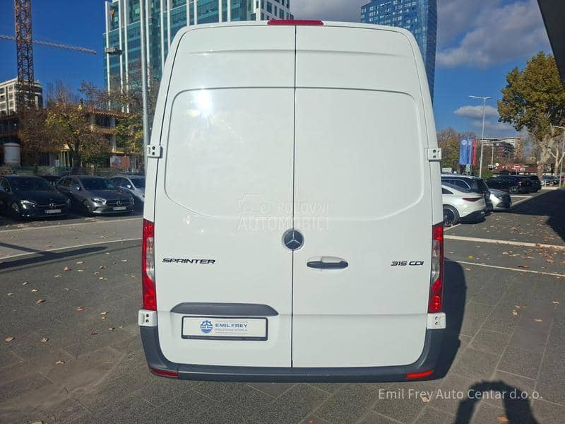 Mercedes Benz Sprinter Furgon 315 CDI KA 3924
