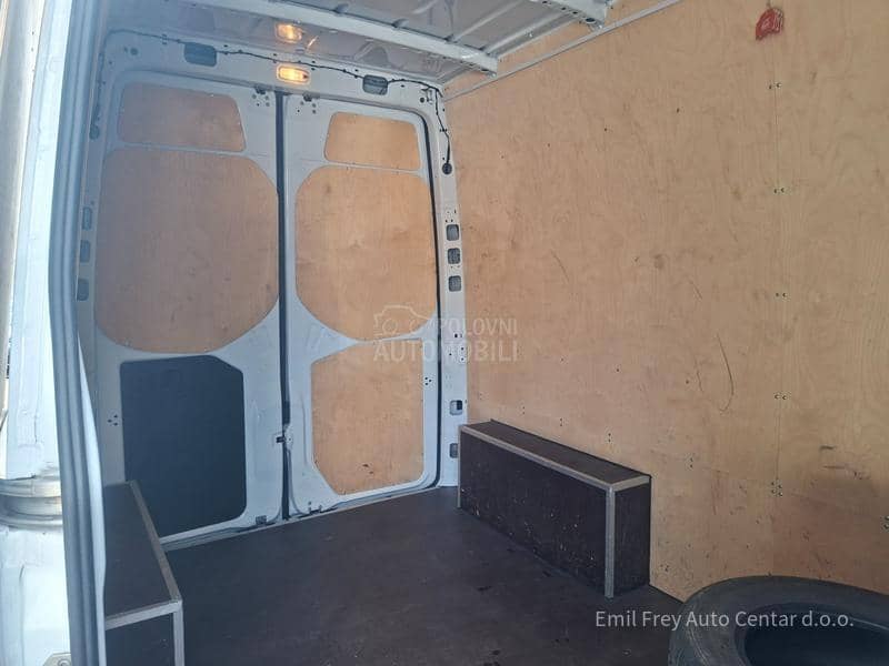 Mercedes Benz Sprinter Furgon 315 CDI KA 3924