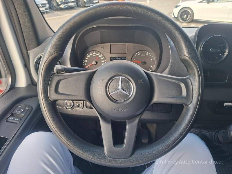 Mercedes Benz Sprinter Furgon 315 CDI KA 3924