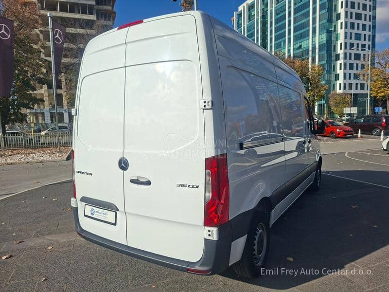 Mercedes Benz Sprinter Furgon 315 CDI KA 3924