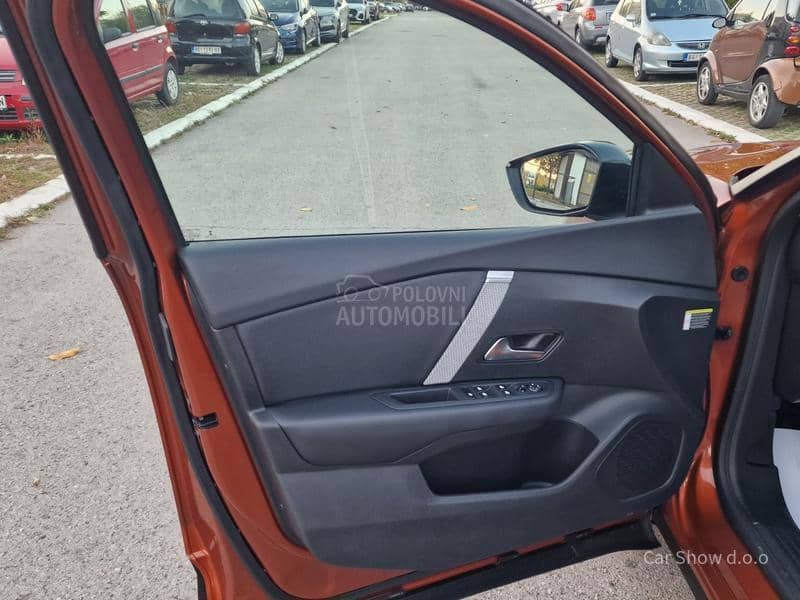 Citroen C4 1.5eHDI/SHINE