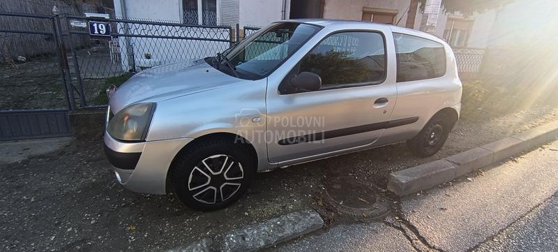 Renault Clio ko pre njegov