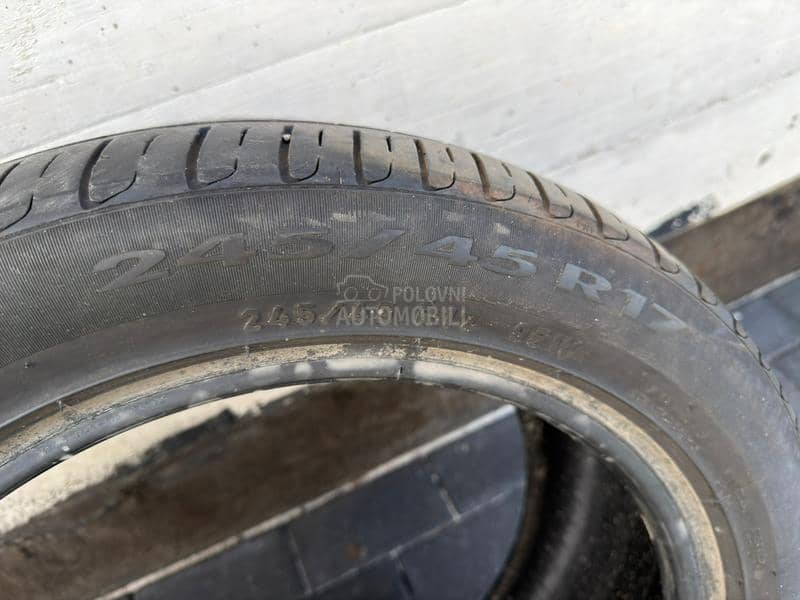 Pirelli 245/45 R17 Letnja