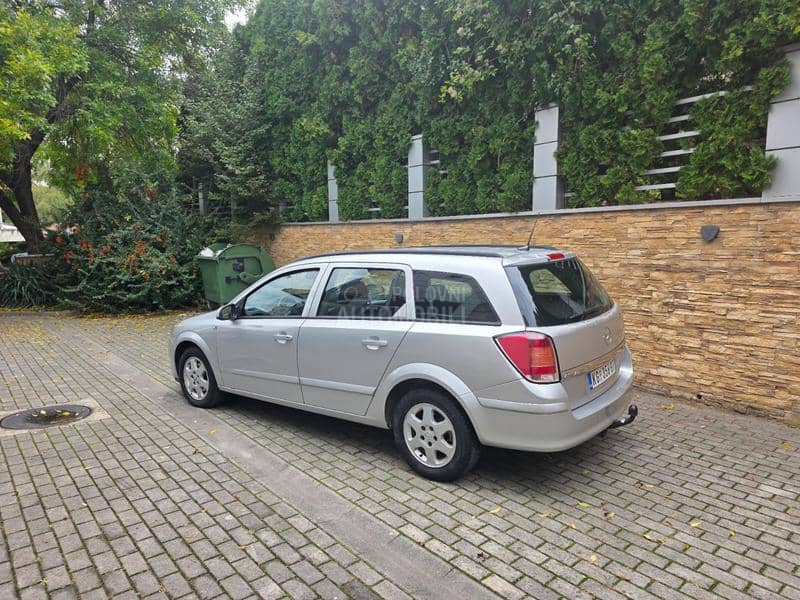 Opel Astra H 1.7 cdti