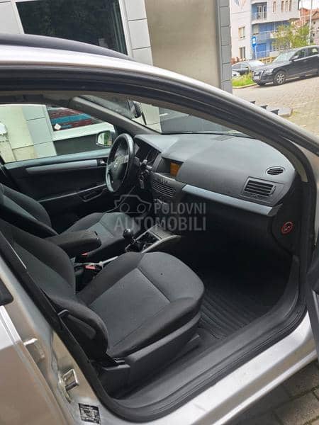 Opel Astra H 1.7 cdti