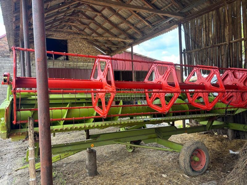 Claas 5.10 Mega Medio Domin