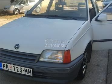 Opel Kadett Opel suza ko casa