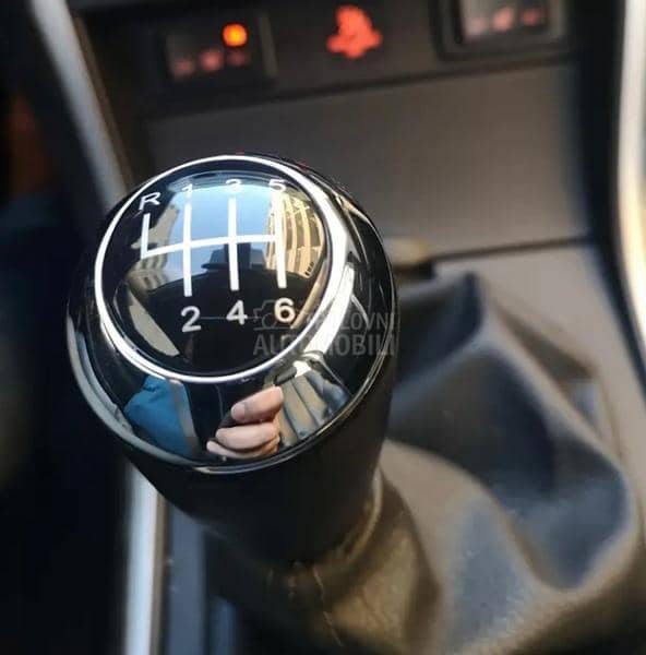Ručica menjača 6 brzina
