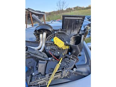 venilqator za Renault Twingo