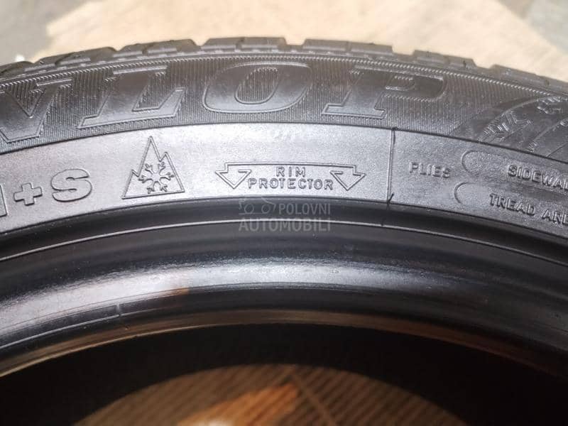 Dunlop 225/50 R17 Zimska