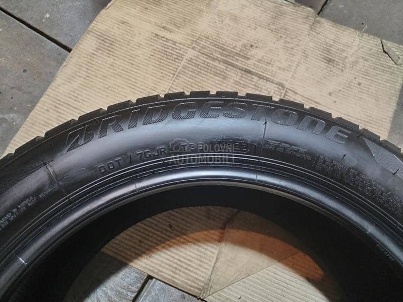 Bridgestone 225/50 R17 Zimska