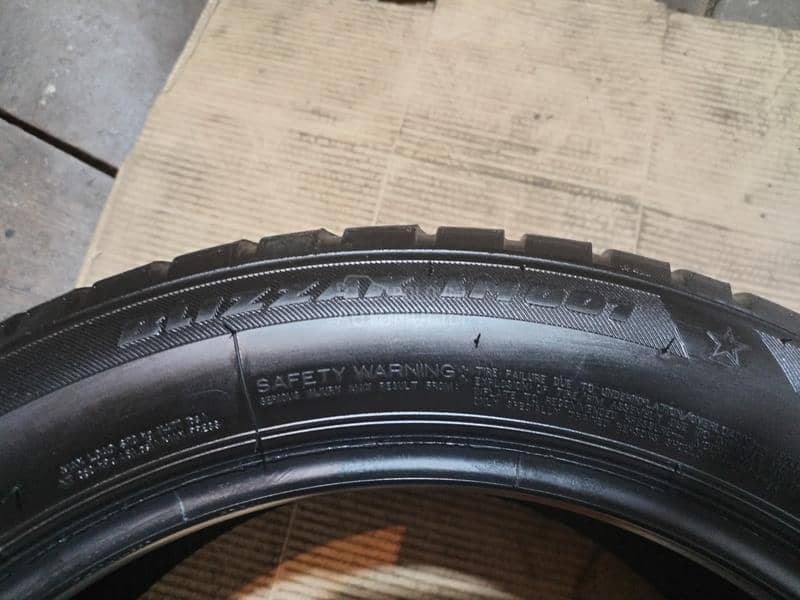 Bridgestone 225/50 R17 Zimska