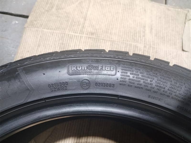 Goodyear 245/45 R18 Zimska