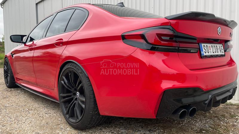 BMW M5 COMPETITION CARBON