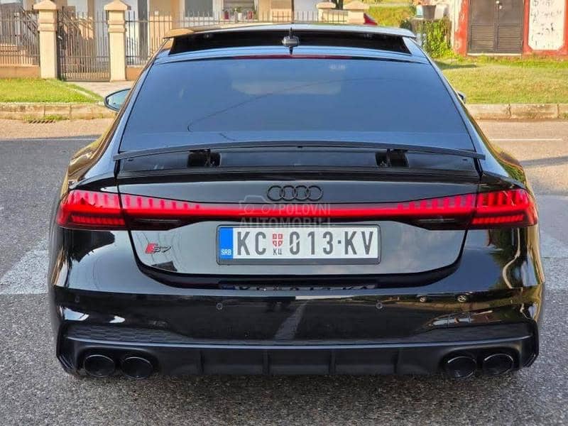 Audi S7 50 mil hib 144000