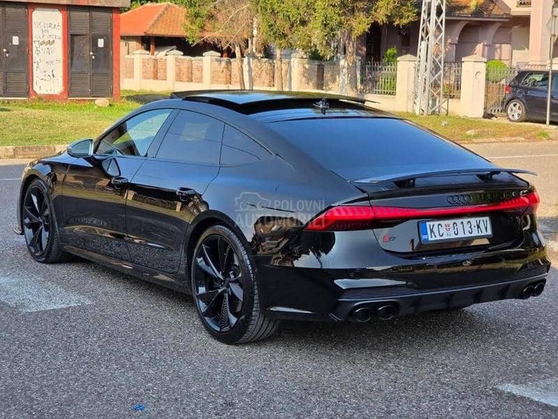 Audi S7 50 mil hib 144000
