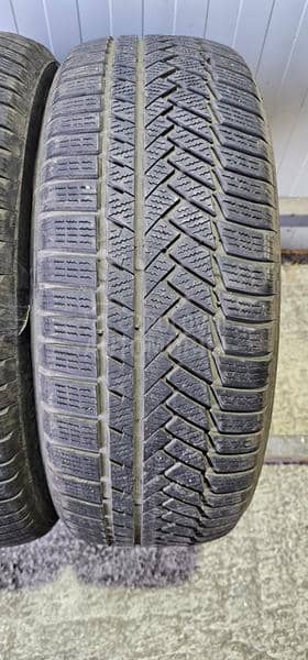 Continental 235/55 R19 Zimska