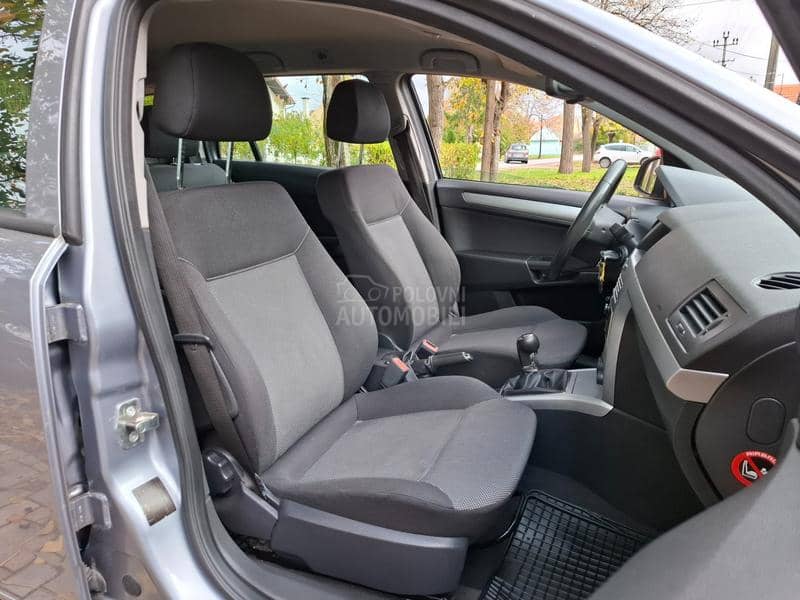 Opel Astra H 1.7cdti