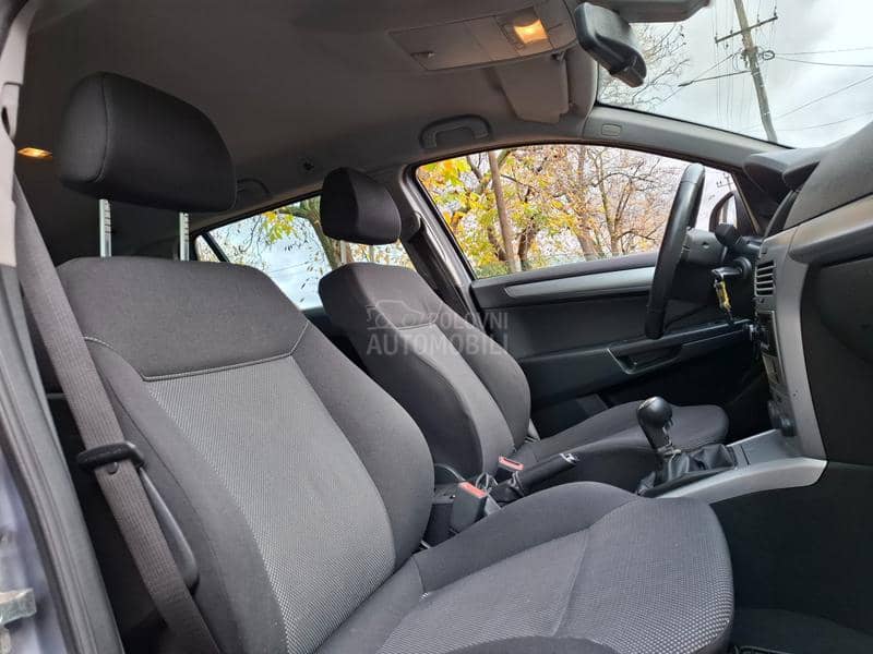 Opel Astra H 1.7cdti