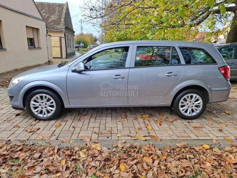 Opel Astra H 1.7cdti