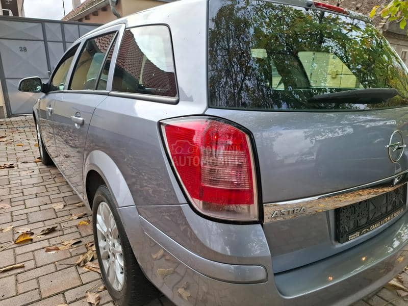 Opel Astra H 1.7cdti