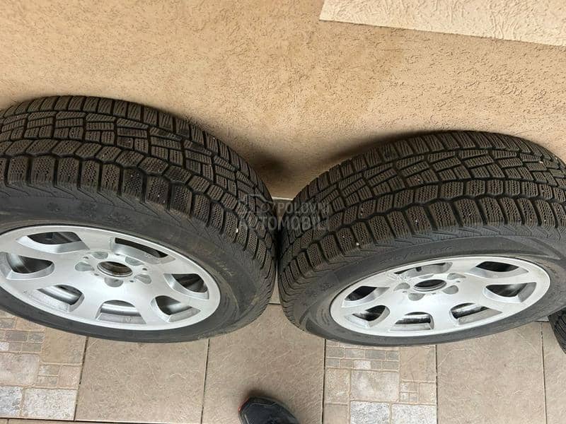 Vicleei 215/60 R16 Zimska