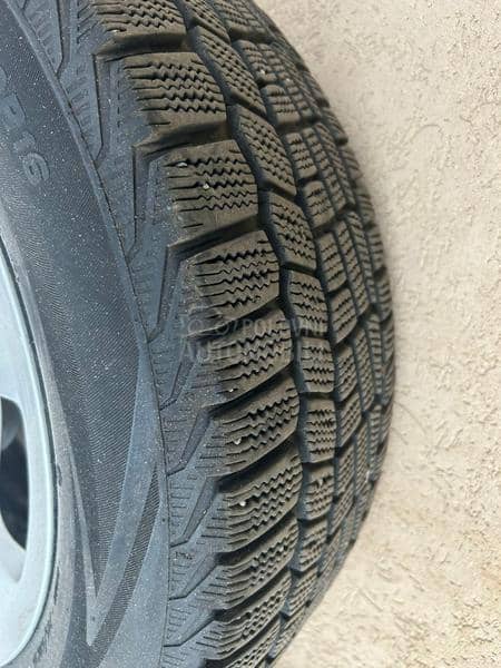 Vicleei 215/60 R16 Zimska