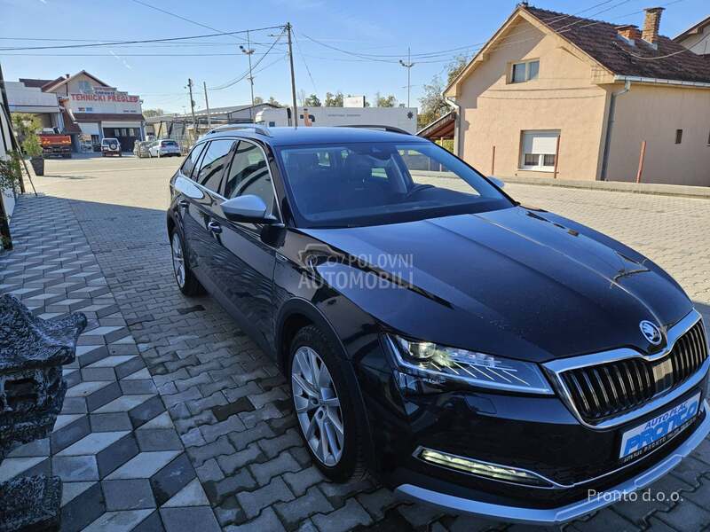 Škoda Superb Scout