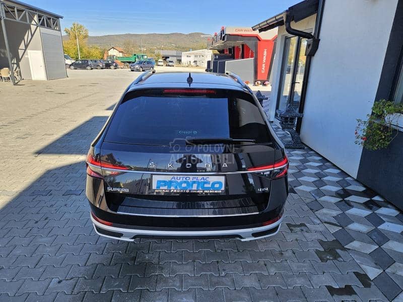 Škoda Superb Scout
