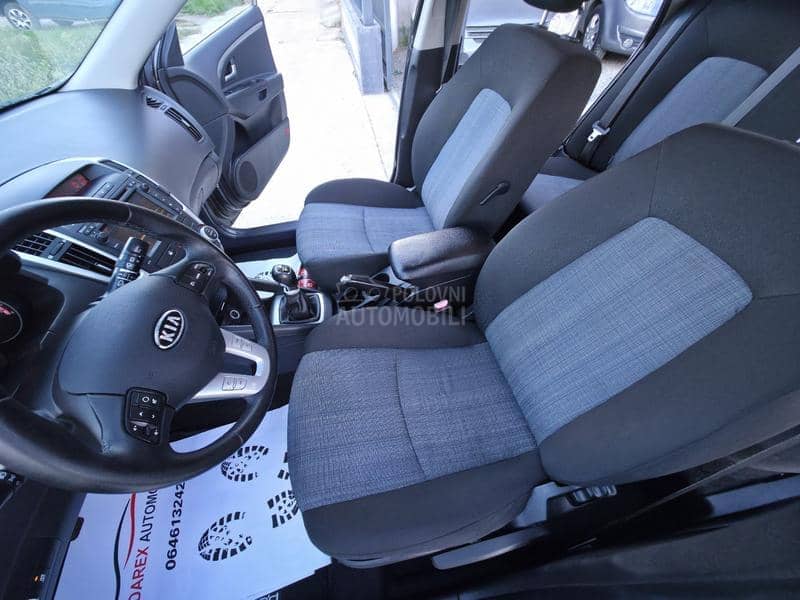 Kia cee`d 1.6 CRDI N.A.V.I