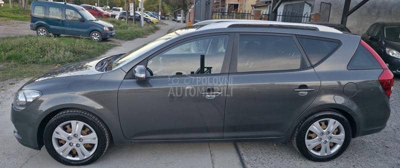 Kia cee`d 1.6 CRDI N.A.V.I