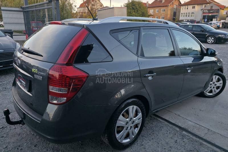 Kia cee`d 1.6 CRDI N.A.V.I