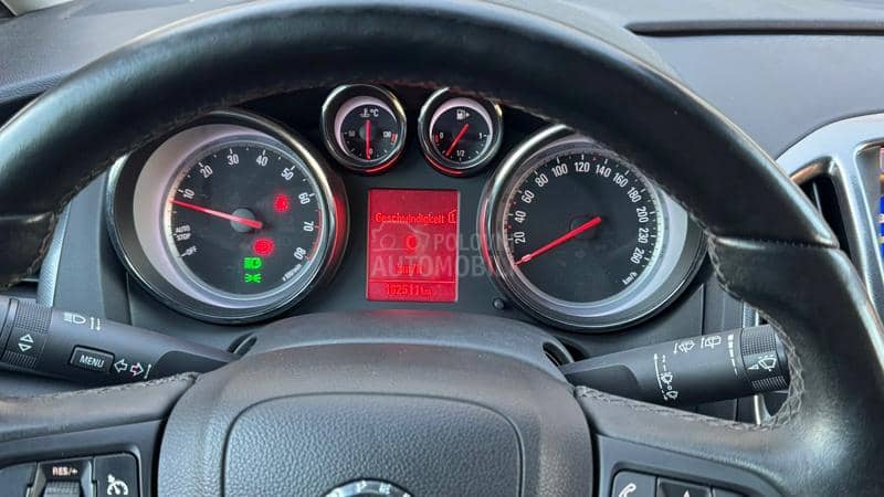 Opel Astra J 1.4 S.W.i.S.S