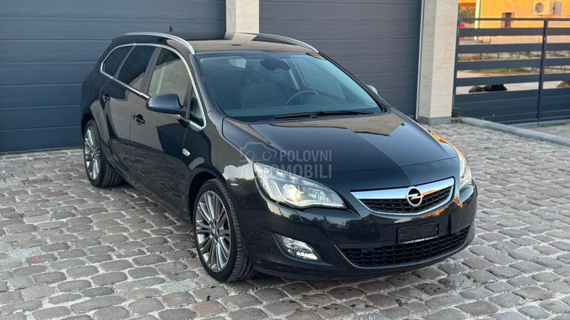 Opel Astra J 1.4 S.W.i.S.S